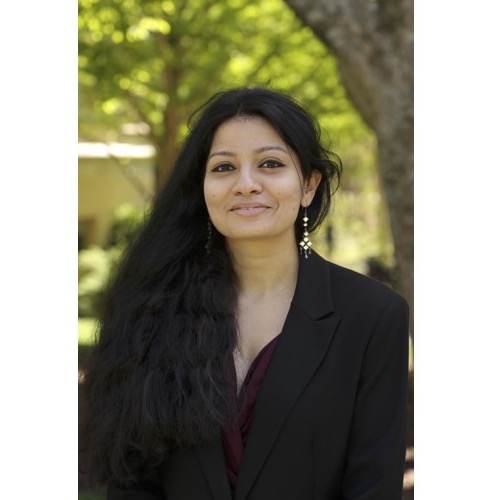 Apala Bhowmick Headshot