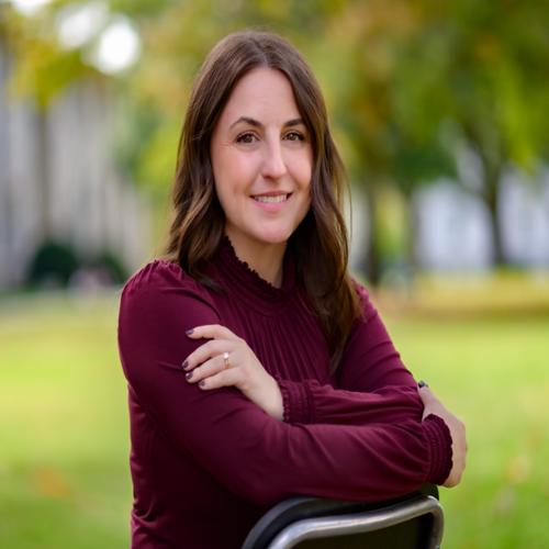 Rose Deighton-Mohammed Headshot