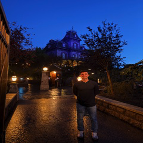 Teddy Valentino Headshot